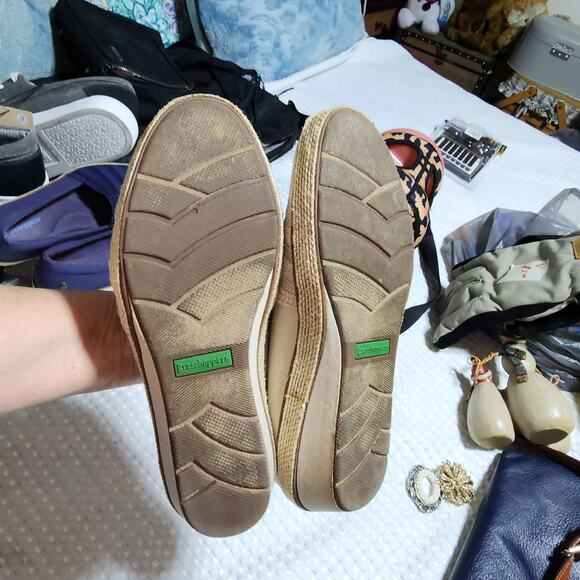 GRASSHOPPERS WOMENS SZ 6.5 BLAISE WEDGE STRIPE CREAM ORTHOLITE SHOES - Picture 7 of 8